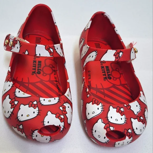 MINI MELISSA Hello Kitty Red Mary Jane Shoes - Picture 6 of 14